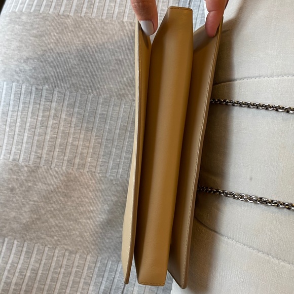 Salvatore Ferragamo Ginny Bag - Picture 10 of 14